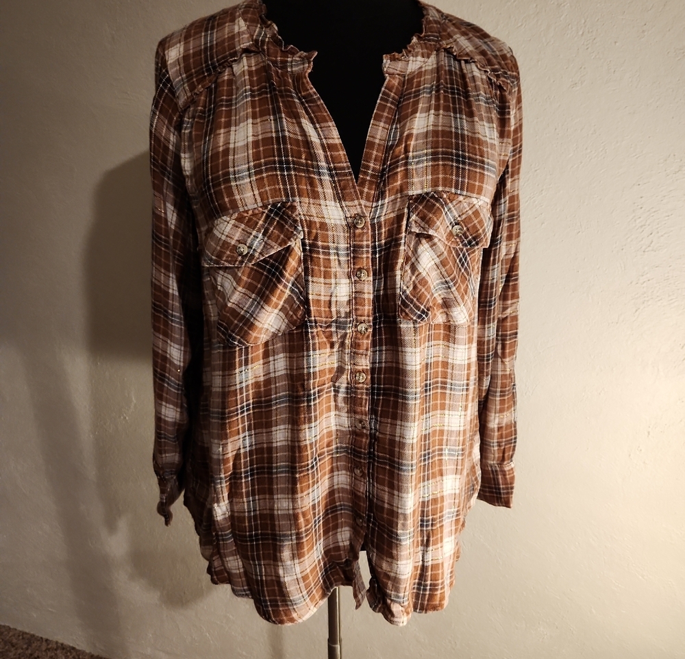 Democracy Brown Plaid Button Down Shirt Large